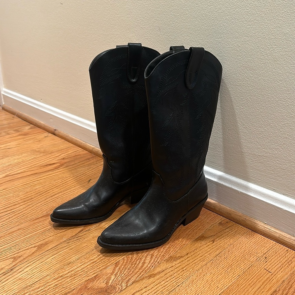 Madden Girl black cowgirl boots